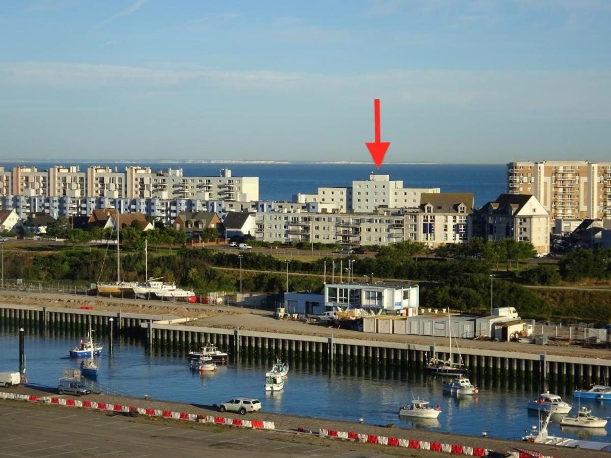 Au Rythme Des Ferrys Apartment Calais Exterior foto